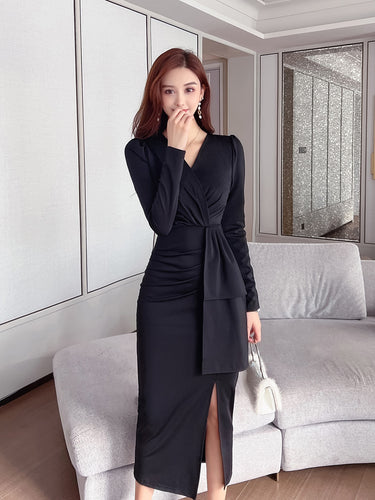 Elegant V-neck Dress - MVRX